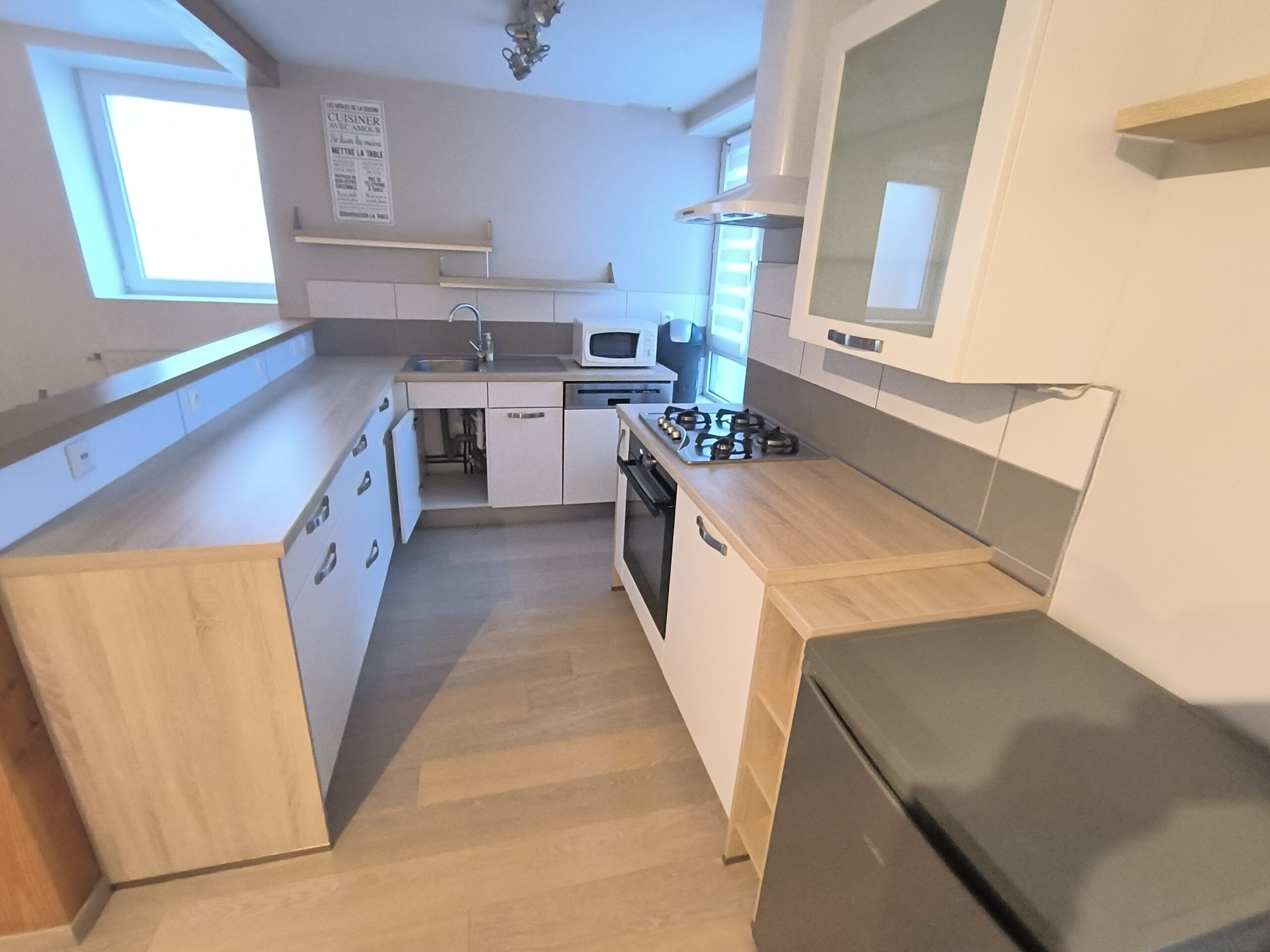 Cuisine location meublé Equeurdreville