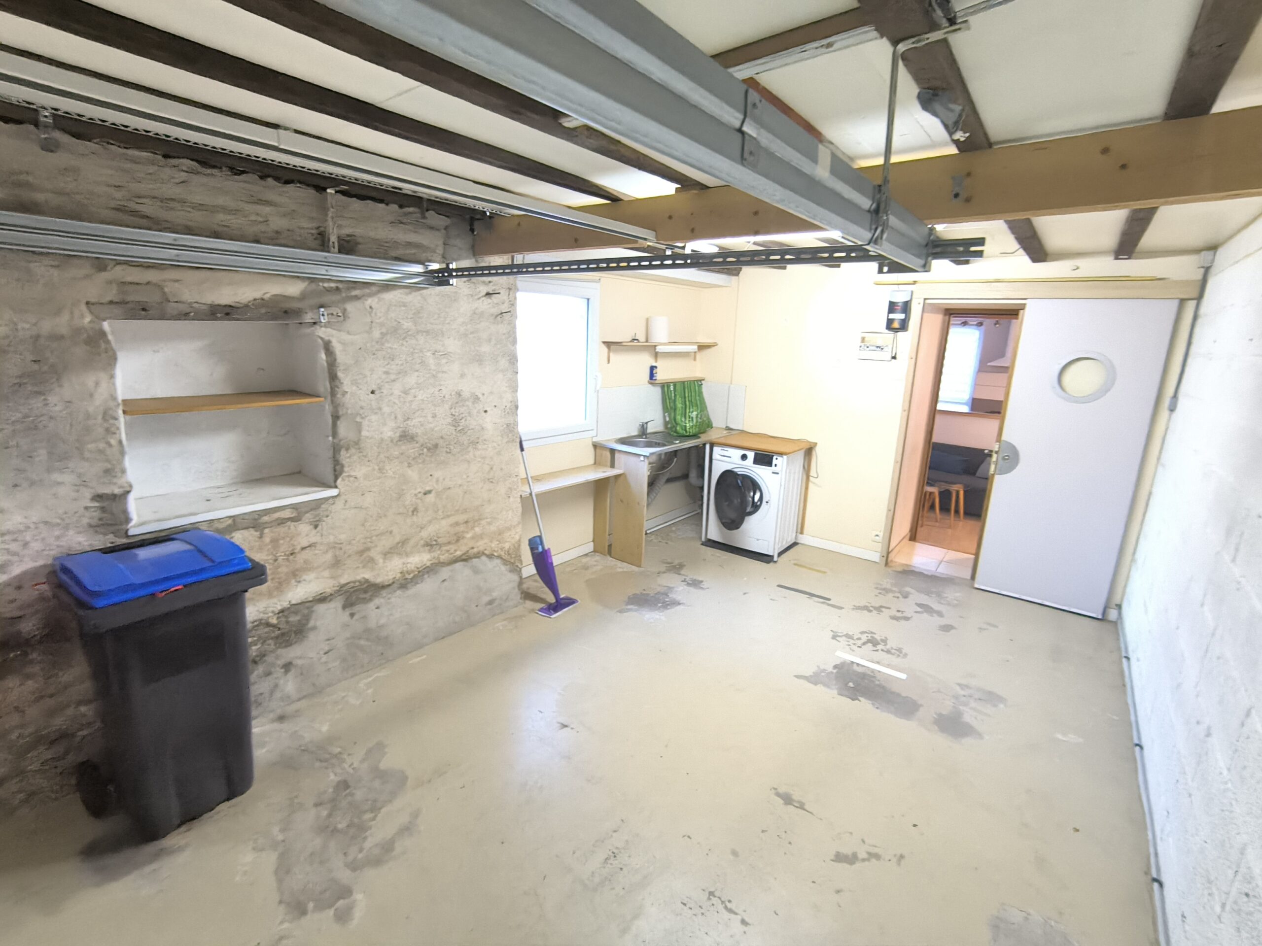 garage Location meublé Equeurdreville